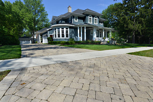 Best Residential Driveway Paver Services  in Winfield, IL